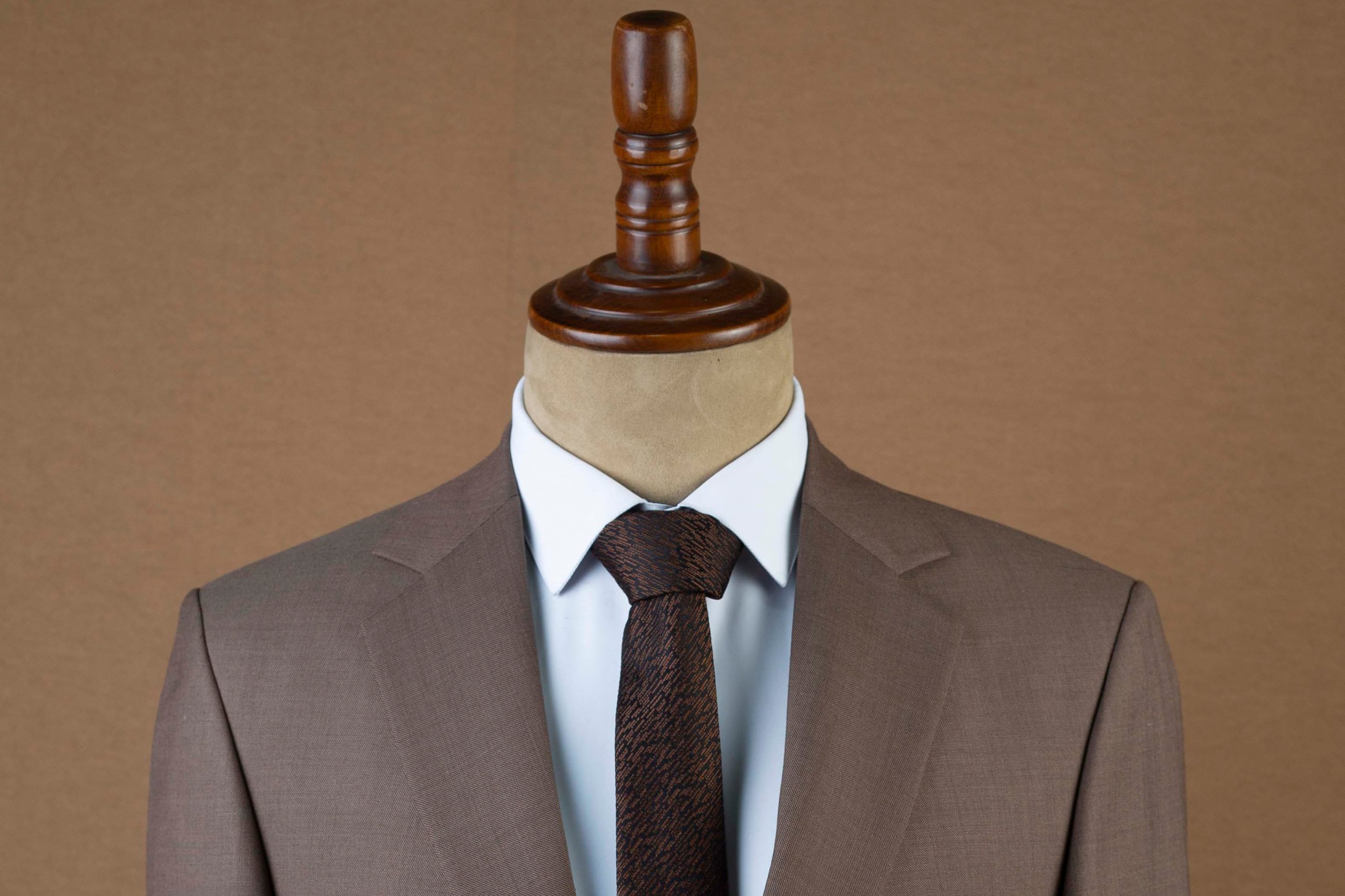 difference-between-office-and-formal-suits